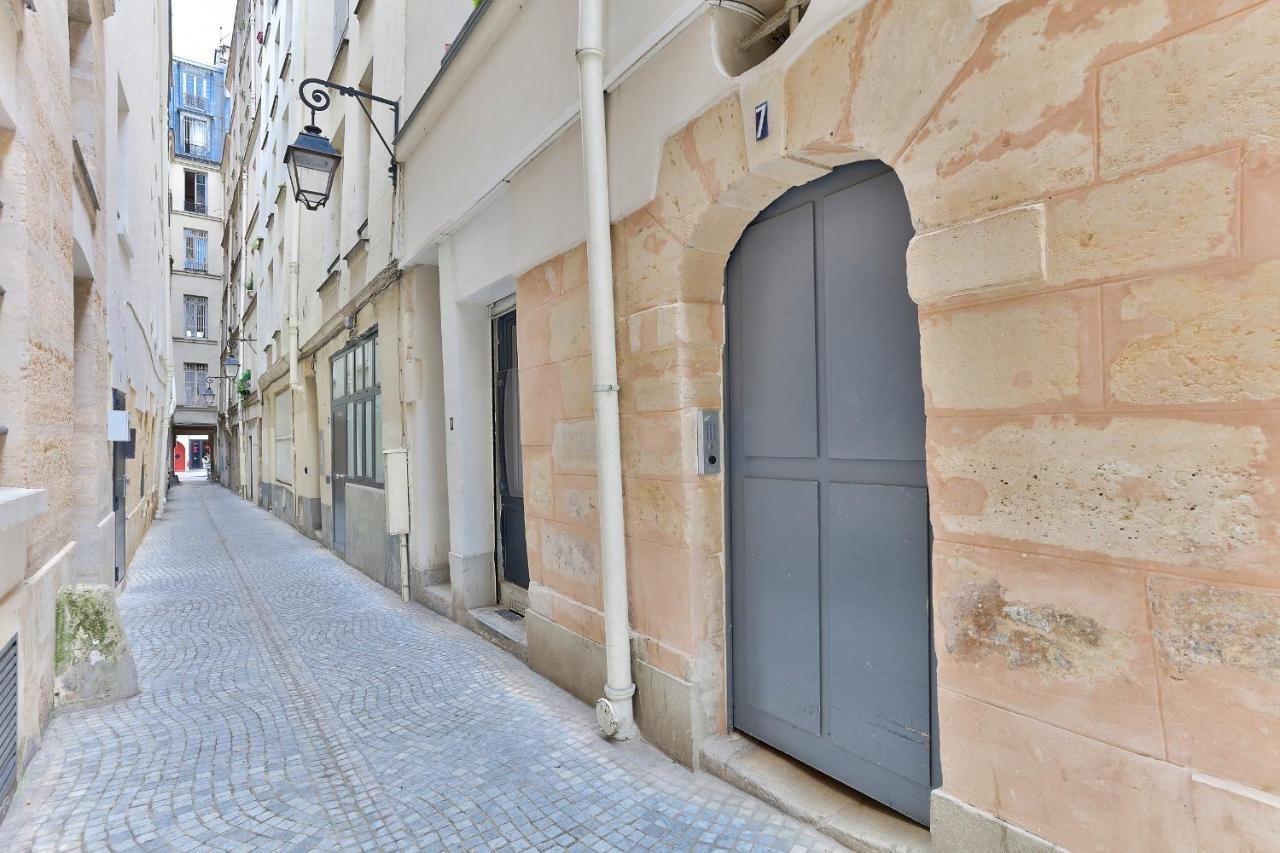 125 - Urban Montorgueil Street Art Apartment Paris Exterior photo